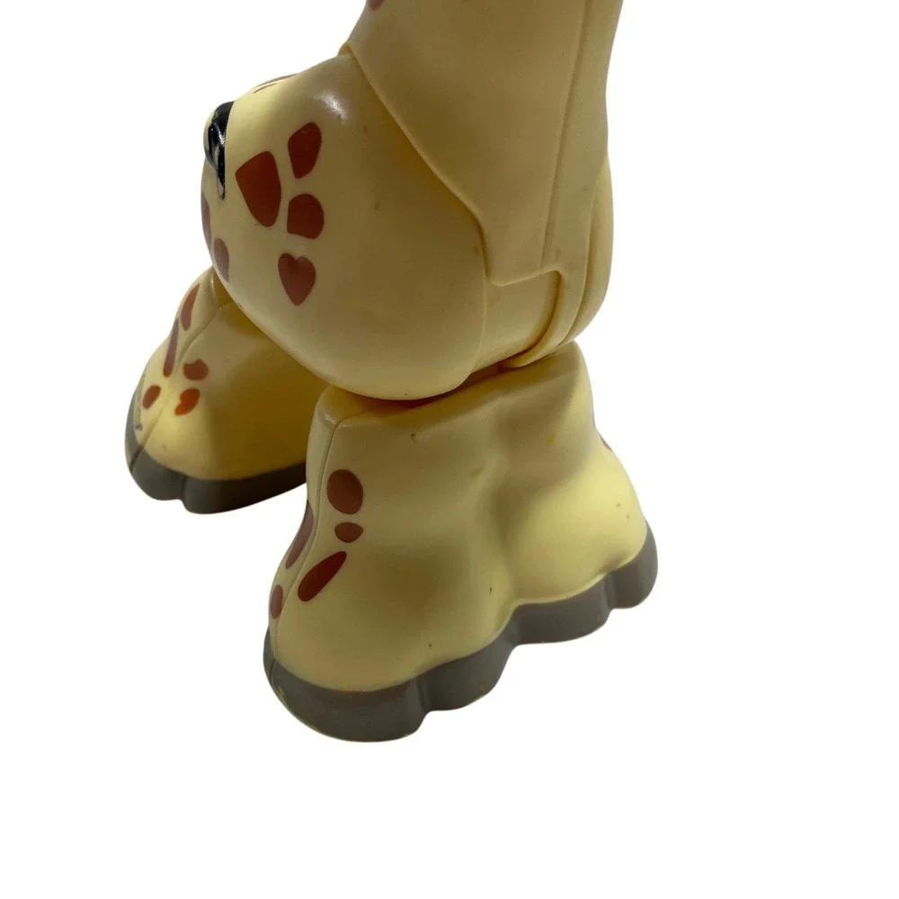 Fisher-Price Little People Big Animal Zoo Giraffe Interactive Toy Figure CMP30